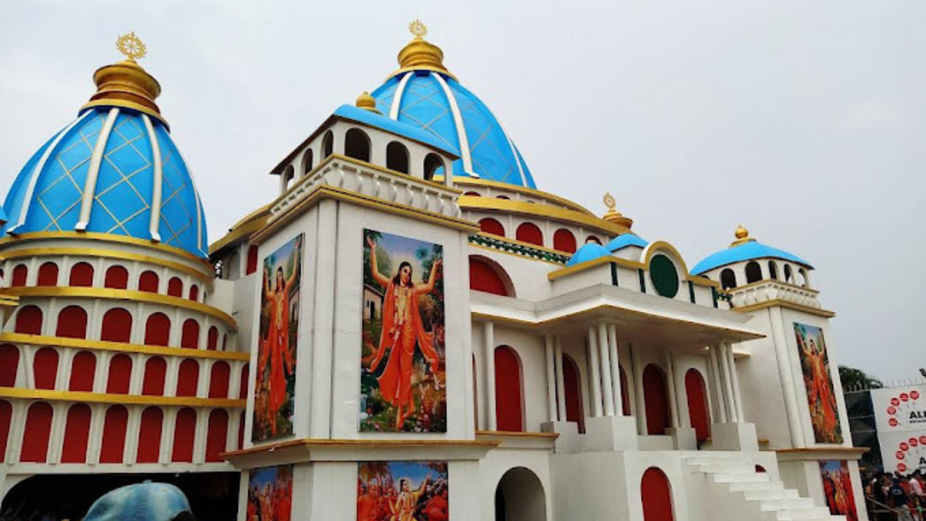 paromatravels.com_Top_10_places_for_pandal_hopping_around_the_City_of_Joy_Kolkata_5