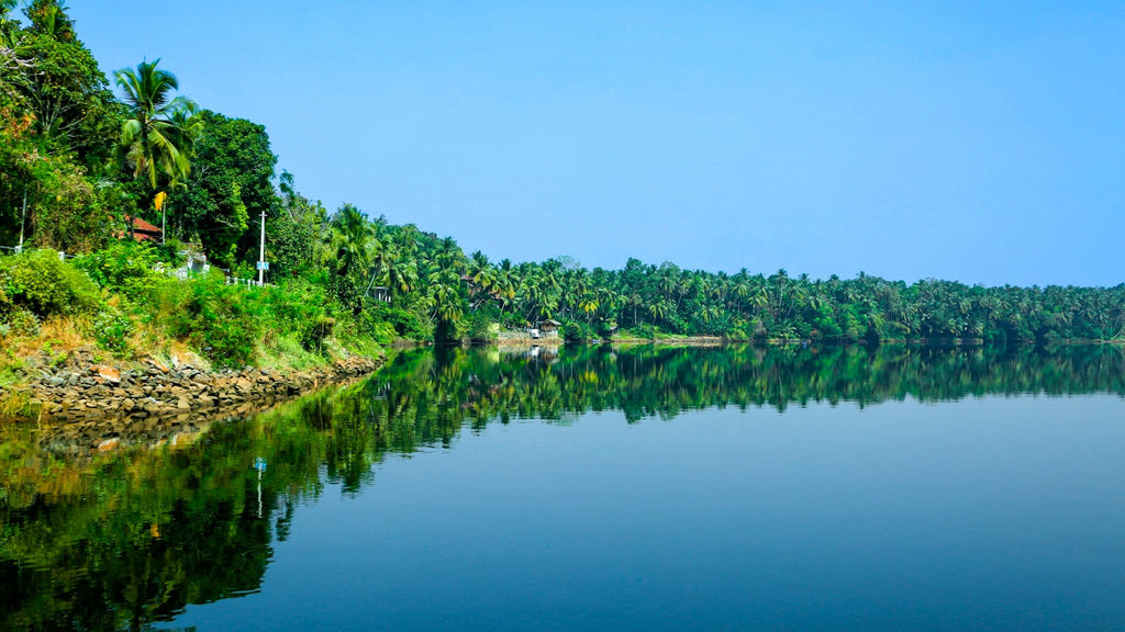 paromatravels.com_blog_kozhikode_kerala (1)